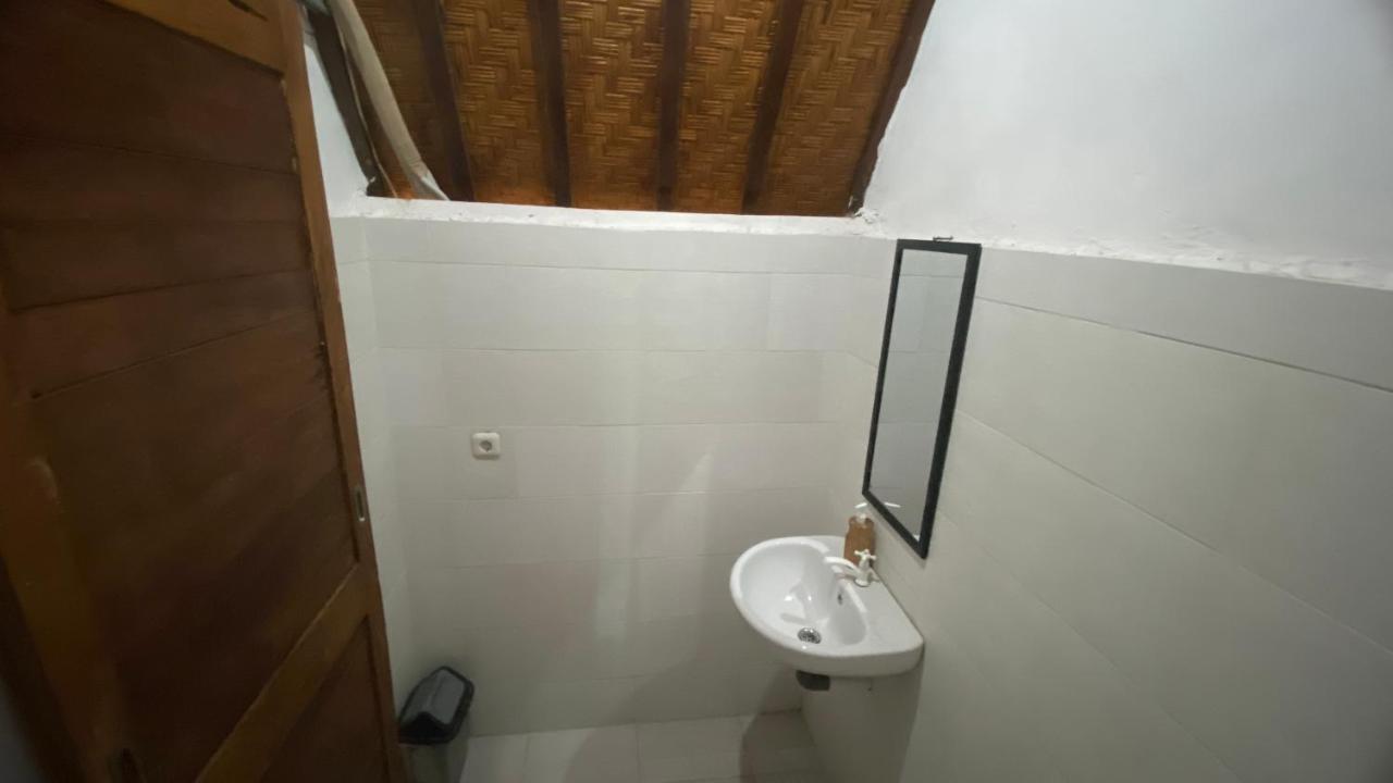 Gelih Bungalow Nusa Penida Batununggul Kültér fotó